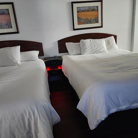 Cache Creek Inn ภายนอก รูปภาพ