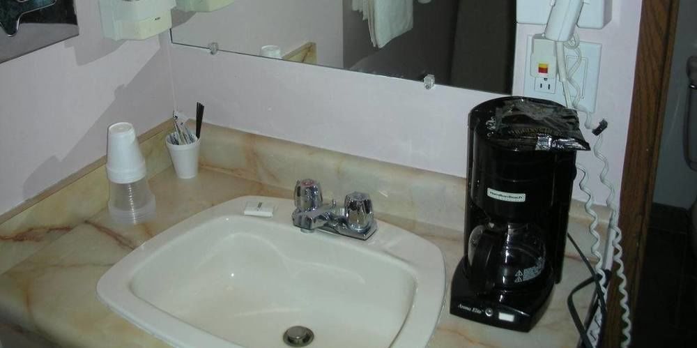 Cache Creek Inn ภายนอก รูปภาพ